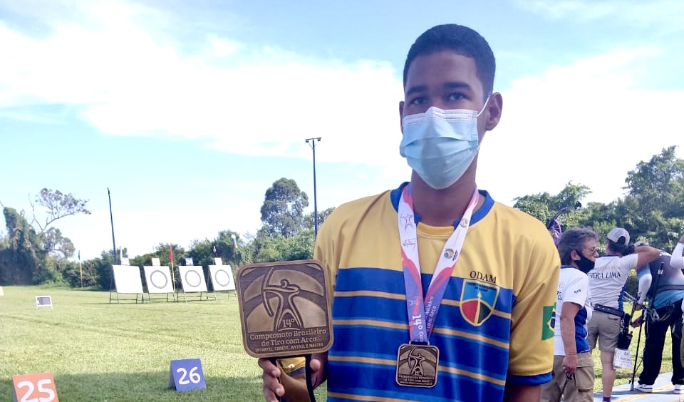 Filho de guarda municipal vence Campeonato Brasileiro de Tiro com Arco