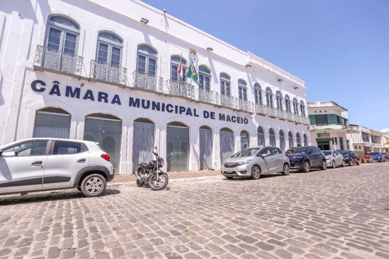 Guarda Municipal amplia patrulhamento no Jaraguá e reforça segurança da Câmara de Maceió